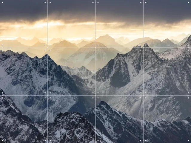 IXXI Swiss Alps, Claire Droppert - 80 x 60 cm - Grote wanddecoratie en posters - Naturalisme, Fotografie, Realisme, Slaapkamer, Woonkamer Donkere tinten / Grijs / Wit / Goud