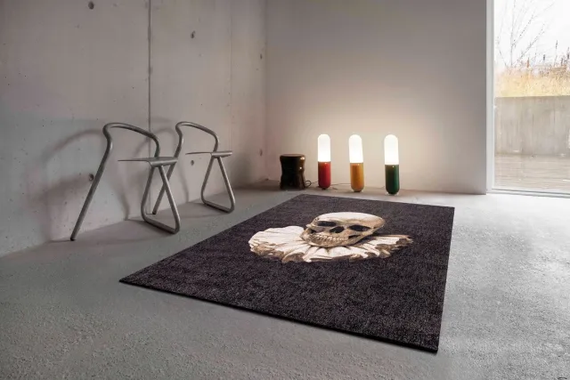 Louis de Poortere Vloerkleed Pop Momento Mori Funny Bones Zwart