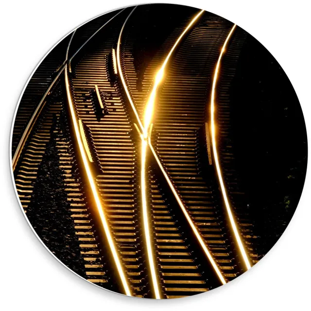 KuijsFotoprint Schilderij - Treinrails In Het Donker - Zwart, Bruin En Oranje - 30 X 30 Cm