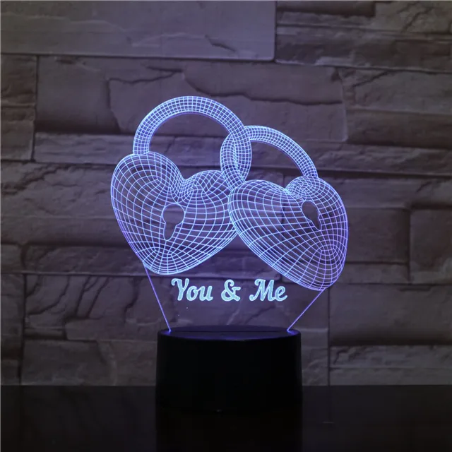 MC Living 3D Led Lamp Met Gravering - RGB 7 Kleuren - You & Me Hartjes Slot
