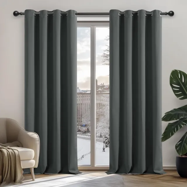 Whoopr® Verduisterende Gordijnen - Warmte Isolerend & Geluiddempend - 140x245 cm - Set van 2 - Donkergrijs - Hoogwaardig Duurzaam Materiaal - Modern Design met Oogjes - Voor Woonkamer & Slaapkamer Antraciet