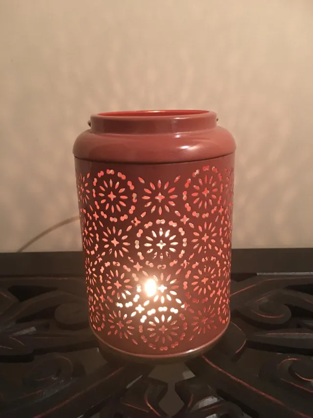 b-home-interieur.be Windlicht - Lantaarn - Zwart Metaal - Hoogte 19 cm - Zwart Roze