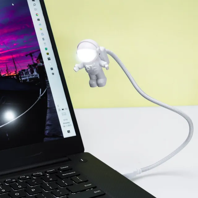 OOTB Astronaut USB-lampje van OOTB Wit