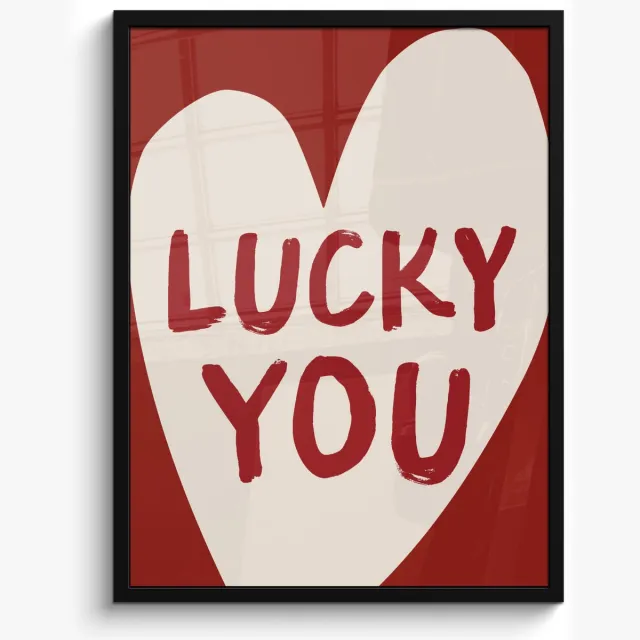 FrameYourWall Poster in lijst - Fotolijst 50x70 cm - Posters - Lucky - Hart - Rood - Posterlijst zwart - Decoratie - Wanddecoratie woonkamer - Muurdecoratie slaapkamer Hart - Lucky you