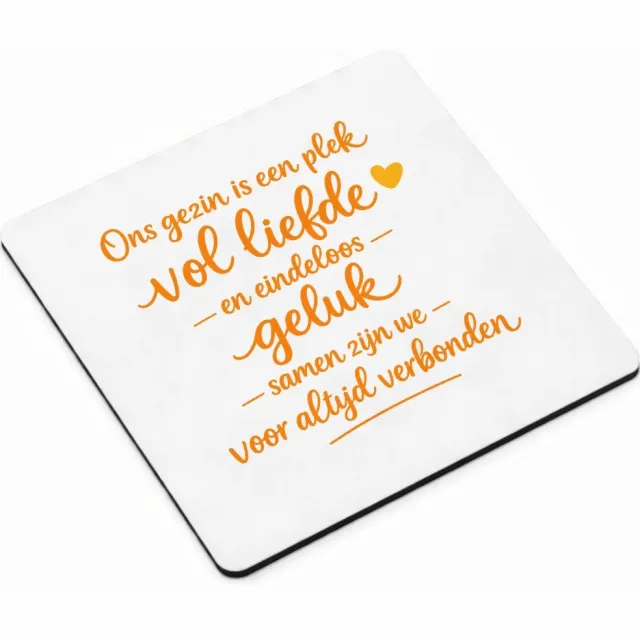 Mr Cadeautjes MDF magnetische fotolijst vierkant 9,5 - design Een warme familie-quote in handgeschreven stijl met een klei | cadeau Wit