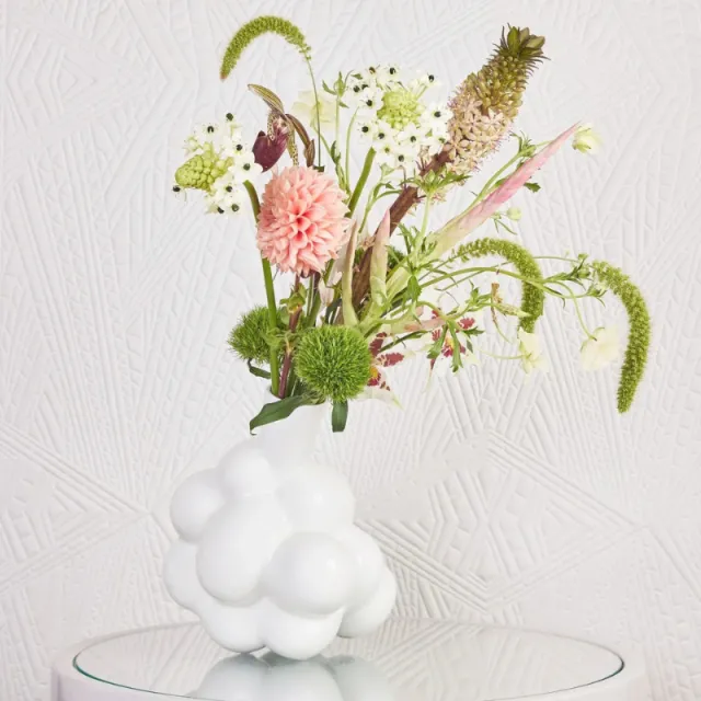 Moooi x Royal Delft Egg Vase XL witte vaas porselein 28 cm