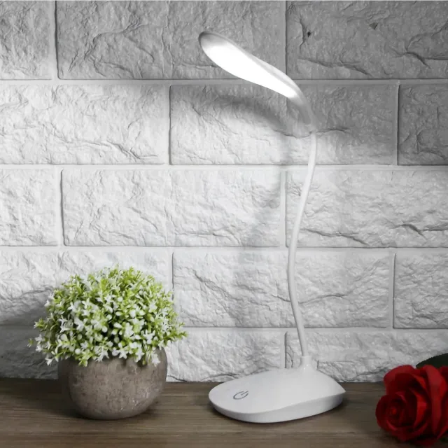 carmdering Portable Bureaulamp - Flexibele arm LED Tafellamp - Dimbaar Touch Lamp - 3 Helderheidsniveaus - 360° Rotatie - ABS Materiaal - Oogvriendelijk Design - USB Opladen Voor Onderweg - 1 Stuk wit