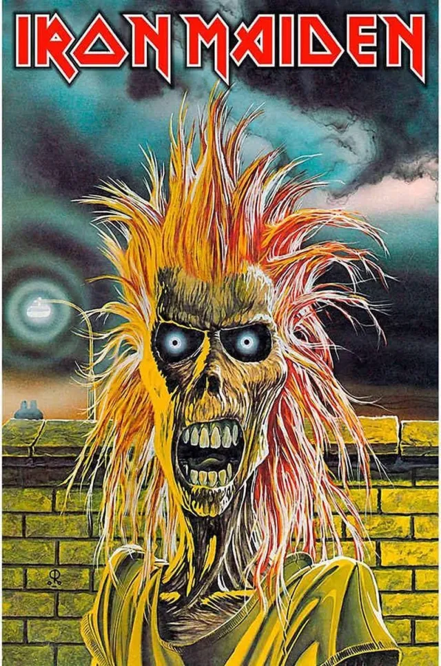Rock Off Iron Maiden - Iron Maiden Textiel Poster - Multicolours