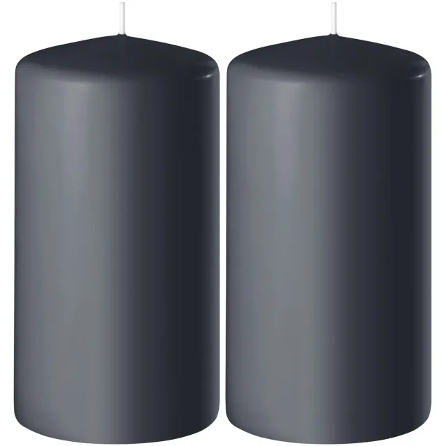 Enlightening Candles Cilinderkaars/stompkaars - 2x - antraciet - D6 x H8 cm - 27 branduren - Dikke kaarsen - Voor kandelaar of plateau