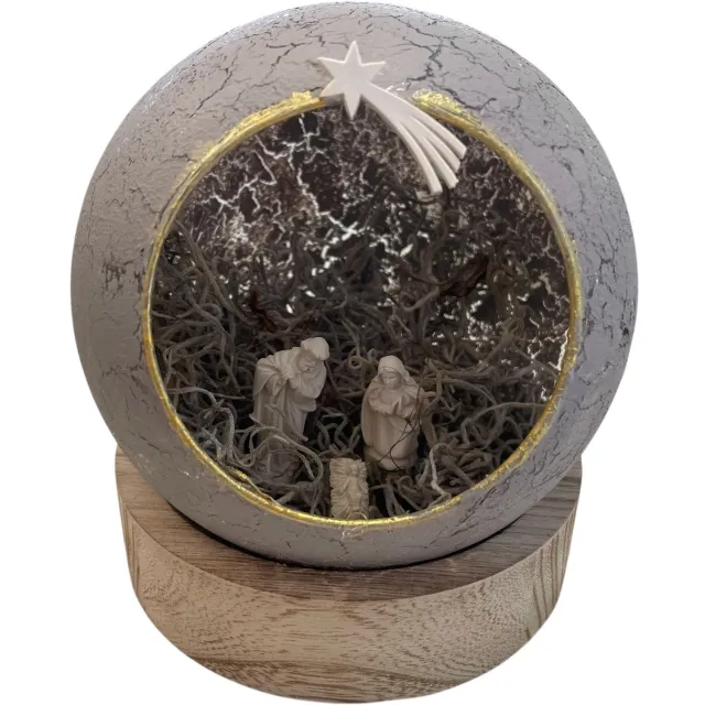 Galerie de voorst Kerststal in Glazen Bol – Taupe – Handgemaakt – Craquelé Effect – 15 x 13 cm – Kerstdecoratie