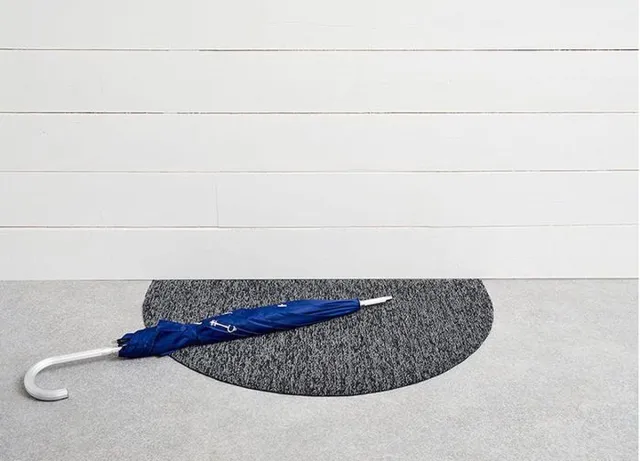 CHILEWICH Welcome Deurmat Half Rond Grey donkergrijs