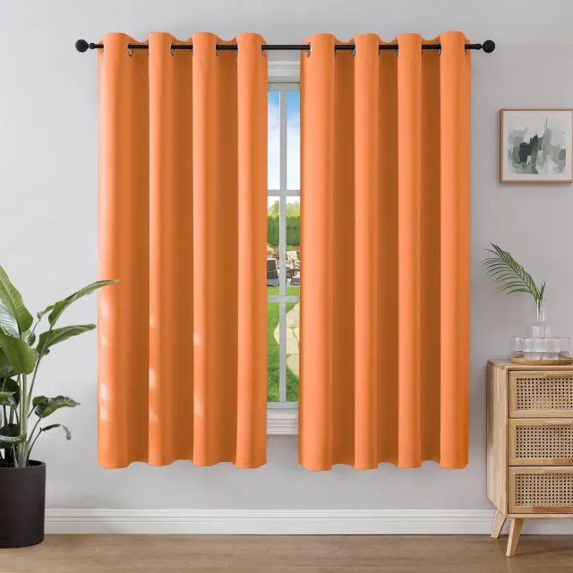 Famanu Set van 2 ondoorzichtige verduisteringsgordijnen, thermogordijnen met hittebescherming, gordijnen met oogjes voor slaapkamer en woonkamer, oranje, 2 x x cm