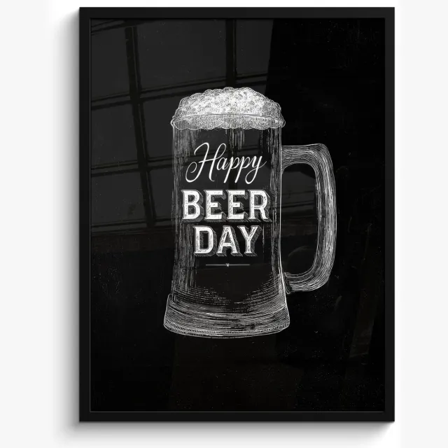 FrameYourWall Poster in lijst - Fotolijst 60x80 cm - Posters - Bierpul - Witte krijtletters - Happy beer day - Posterlijst zwart - Decoratie - Wanddecoratie woonkamer - Muurdecoratie slaapkamer Bierpul - Happy beer day
