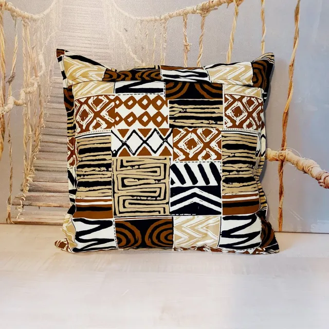 Mashona Collections Set van 4 Decoratieve Kussenhoesen | 40x40cm | African Print Inspired Print Cushion Cover BLACK GOLD MUDCLOTH