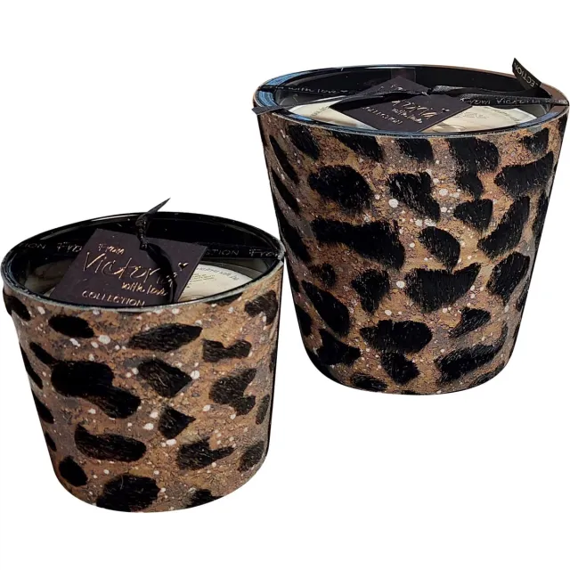 VICTORIA WITH LOVE BY PHILLINE.BE Victoria with Love kaars - Limited Black - Smal - Geurkaars Zwart