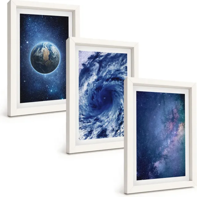 TULUP 3-Delige Schilderij Set - Aarde in een ruimtestorm en sterrenstelsel - 20x30 - Decoratieve Muurdecoratie - Slaapkamer - Interieur Decoratie Witte lijst