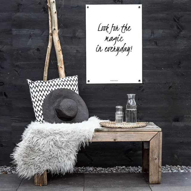 Moodz design | Tuinposter | Buitenposter | Look for the magic in every day | 70 x 100 cm | Wit