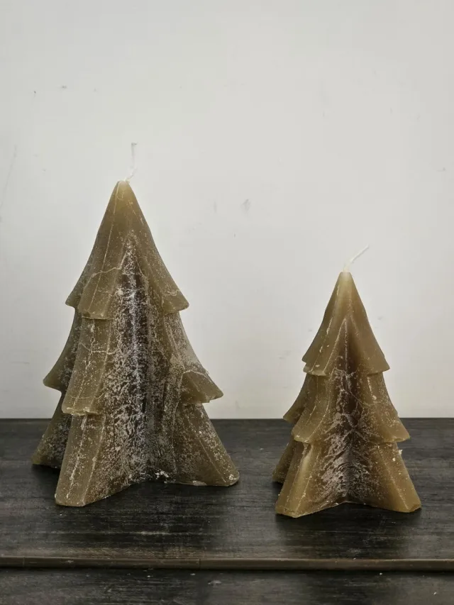 Wonders at Home Official Kerstboom Kaars Mos Groen - 9x12cm - Christmas Candle - Kerst - Kerstmis - Kaarsen - Kerst Decoratie - Winter - Winter Wonderland Mosgroen