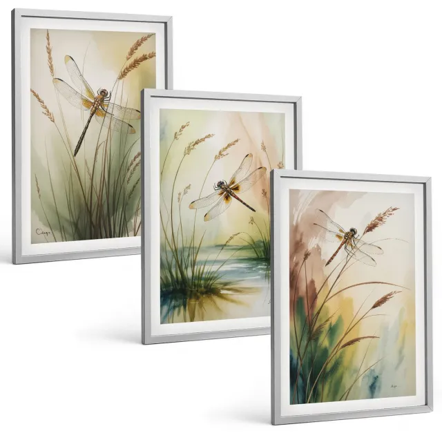 Coloray 3-Delige Schilderij Set - Libellen Tussen Het Gras Bij Het Water In Een Schilderachtige Stijl. - 40 x 60 cm - Muurdecoratie - Decoratieve Schilderijen - Wohnzimmer Zilveren lijst