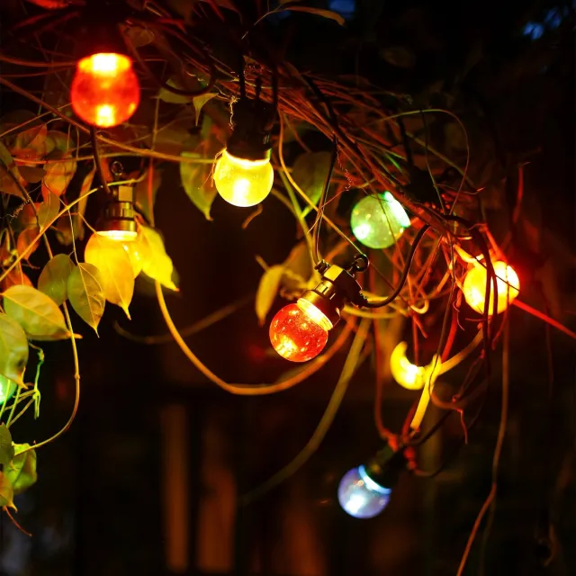 Lightexpert Lichtstring kleur 8 meter (3+5) - 10 LED's meerkleurig | sproeidicht IP44 - koppelbaar (max 5) | 230VAC - 24V | met timer 6u aan/18u uit