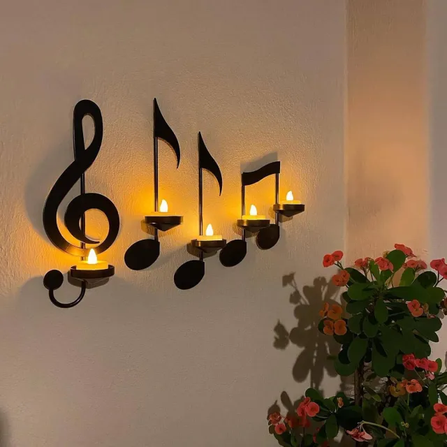 SNQ 4-delige wandlamp-kandelaarset - 3 maten - Muzieksymbool Wandlamp-kandelaar - Metalen kandelaars - Geschikt voor bruiloften, veranda's, patio's, paden, woonaccessoires - Muzieksymboolvorm - Zwart Kleur