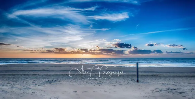 Alex F Fotografie Schilderij, Foto op Canvas, Voorjaarsstrand 001| Formaat: 120x60cm Bonte kleuren