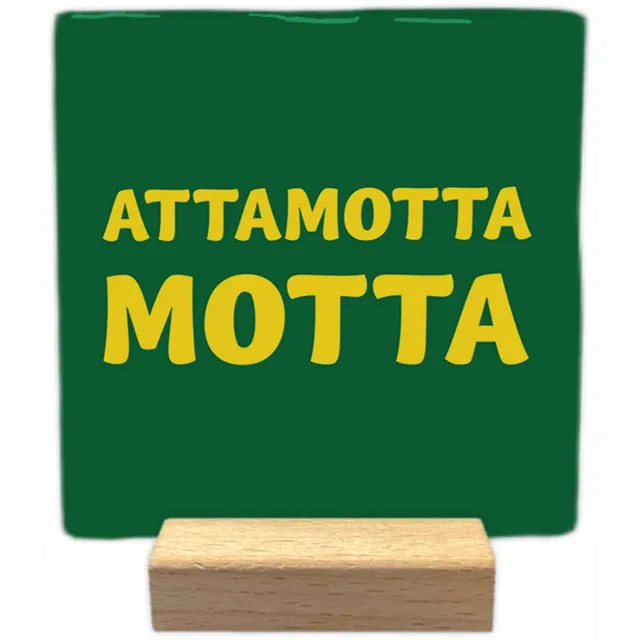 Artige Decoratie tegeltje met tekst - Attamotta motta - keramisch - 10x10 cm - inclusief houder Groen