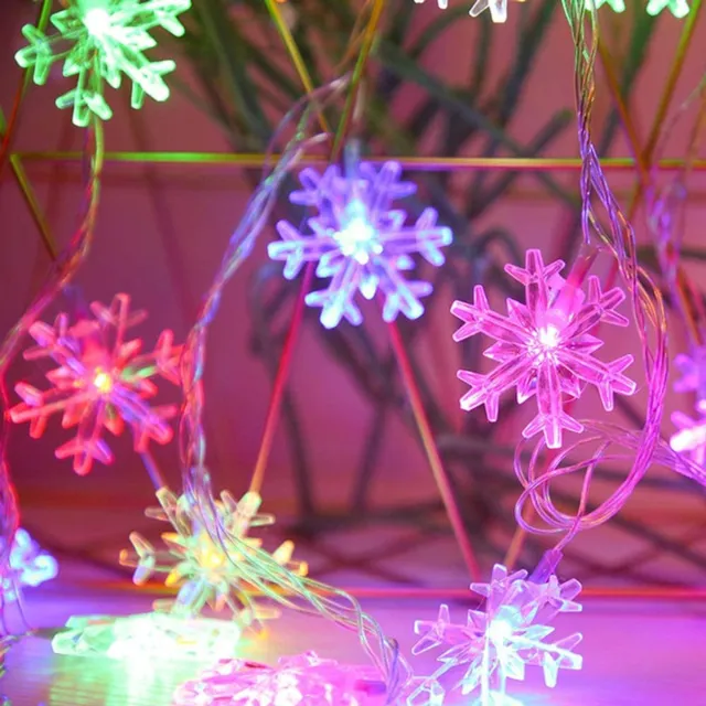 MUPOO Sneeuwvlok Kerstverlichting – 6M 40LED Fairy Lights Batterij Met Twinkelend Effect – Waterdichte Sneeuwvlok Lichtslinger Voor Binnen & Buiten, Raamdecoratie, Slaapkamer, Kerstboom & Feestdecoratie – Multicolor 3-Pack (3 Stuks)