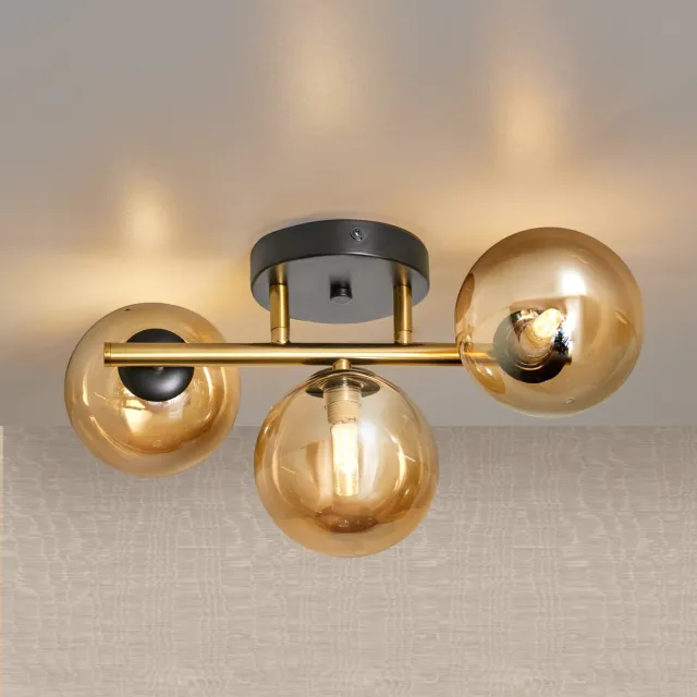 Xamo Plafondlamp Goud met 3 Amber Glasbollen - Gang - Woonkamer - Slaapkamer - Hal