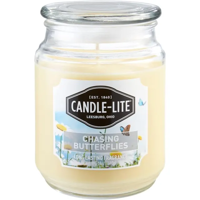 Candle-Lite Candle Lite - Chasing Butterflies - 110 branduren Creme