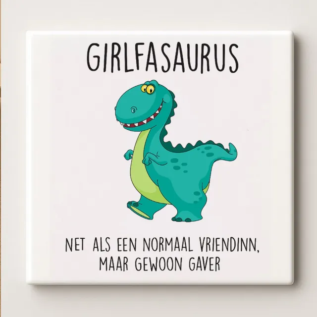 Nevolis Girlfasaurus Grappige Dinosaurus Tekst Decoratieve Tegel – Leuk Cadeau Wanddecoratie – 15 x 15 cm Multi Color