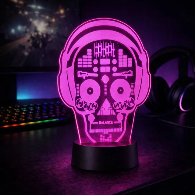 Qware 3D LED Lamp - Skull - 16 kleuren & effecten - Acryl lamp - Touch control - Afstandsbediening Multicolor, Roze