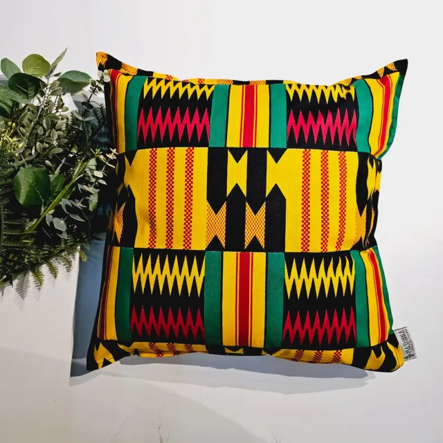 Mashona Collections Set van 2 Decoratieve Kussenhoesen | 45x45cm | African Print Inspired Print Cushion Cover RAGGAE PRINT