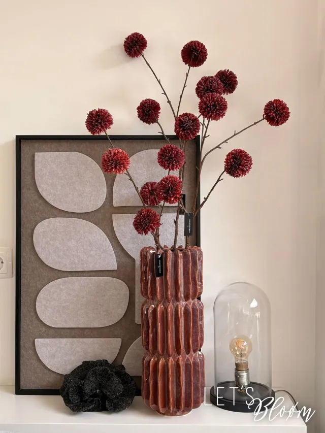 Countryfield Let's Bloøm | Pompom tak | Chrysant tak | Rood | Bruin | Burgundy | 1 meter | Herfst | Winter | Decoratieve tak | Countryfield | Zijden tak | Kunst tak