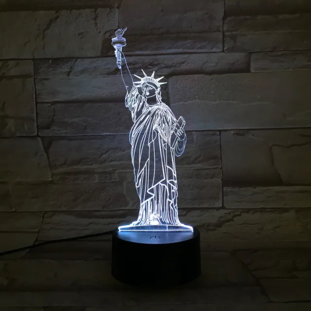 MC Living 3D Led Lamp Met Gravering - RGB 7 Kleuren - Vrijheidsbeeld