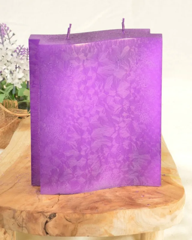 MilaNNE Candles by Milanne, ADAMO kaars met 2 pitten in LILA POLYMICO, hoogte: 18 cm - BEKIJK VIDEO rood