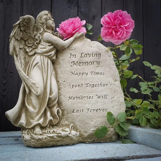 A&S Estates Betonnen tuinbeeld - In loving Memory grijs