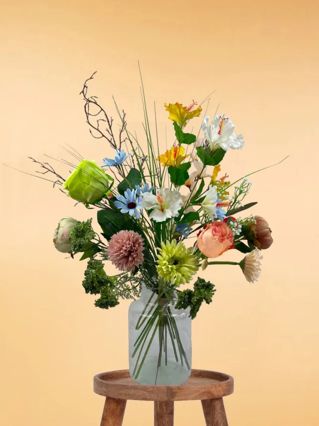 The Bloomistic Company The Bloomistic® – Zijden Boeket – 70-80 cm hoog – Kunstbloemen – 15 stelen – voor haar – moederdag cadeautje – moederdag – nepbloemen – housewarming cadeau – decoratie – decoratie woonkamer Sunlit Garden