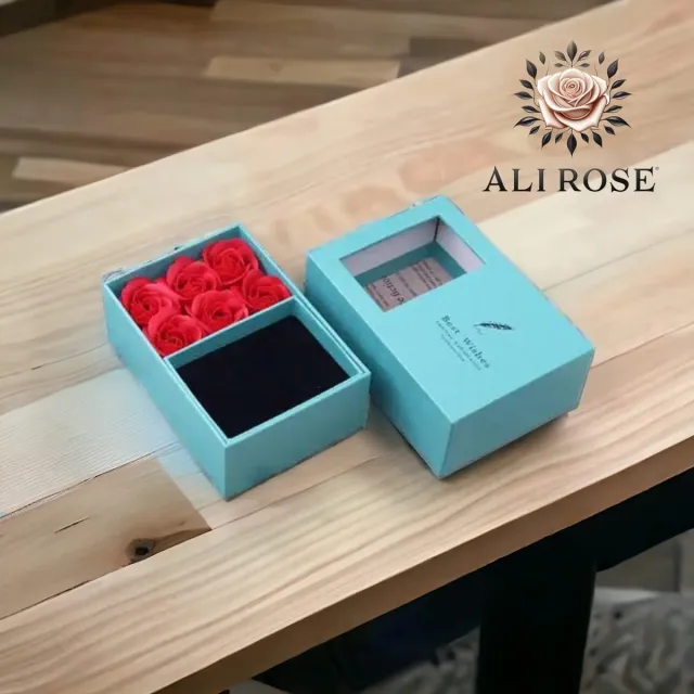 AliRose Cadeau Box - 6 Zeep Rozen - Geschenkset Blauw - Sieraad Niet Inbegrepen - Valentijn - Romantiek - Amor - Liefde - Love - Partner - Cadeau - Aanzoek - Bruiloft - TikTok - Instagram