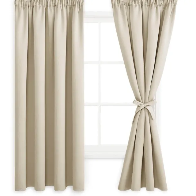 Verduisteringsgordijnen Dailygoody Dailygoods- Verduisteringsgordijnen 2 stuks - Plooiband - Warmte-isolerend - 140 x Crème Beige