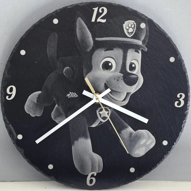 Brevon Wandklok Leisteen - Paw Patrol (Chase) - Laser gegraveerd