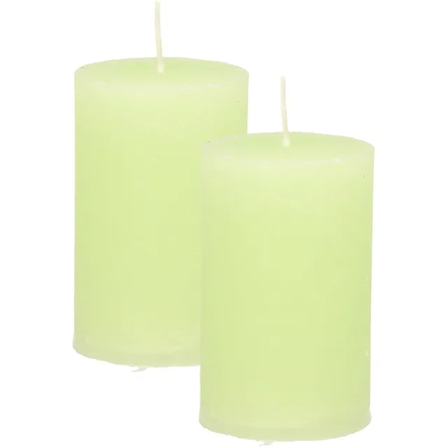 Atmosphera Stompkaars - 2x - lime groen - 5 x 8 cm - klein rustiek model - cilinderkaars - kaars