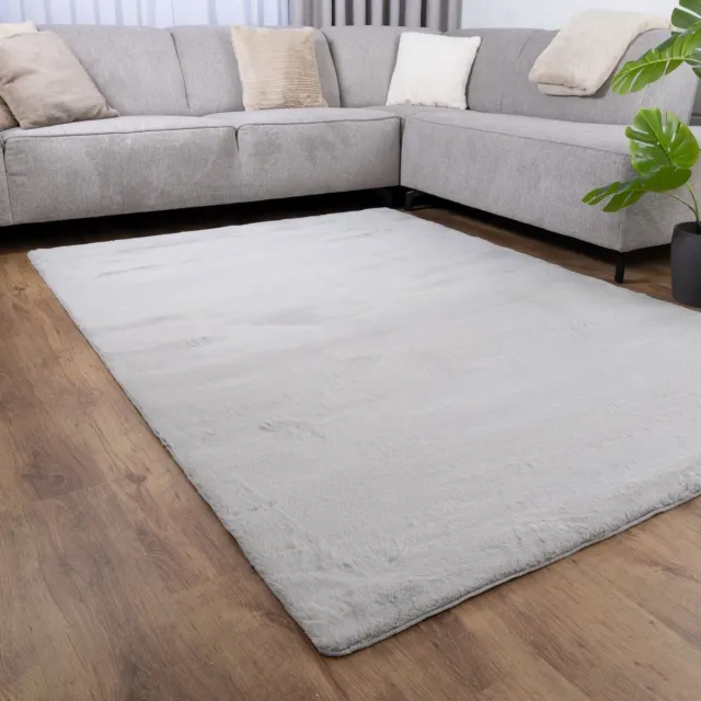 Koho Carpets Lichtgrijs Tapijt Zacht Hoogpolig Vloerkleed Koho Fluffy - 160x230cm- Modern - Woonkamer - Salon - Slaapkamer - Eetkamer