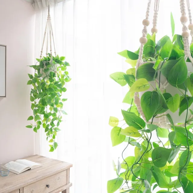 MKONO Fake Hanging Plant with Pot, Artificial Plants for Home Decoration, Indoor Macrame Plant Hanger with Artificial Vines, for Bedroom, Bathroom groen