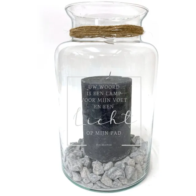 SandD-art Windlicht met tekst gravure: PSALM 119:105 - Uw woord is een lamp voor mijn voet en een licht op mijn pad. Zonder kaars en stenen. Kerst cadeau - verjaardags cadeau - vaderdag - moederdag . Het formaat is 30cm, 16cm doorsnede. transparant