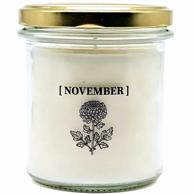 Candlelight-on geurkaars met geboortebloem en geboortedatum - 29 november - o.b.v. sojawas en etherische oliën Wit
