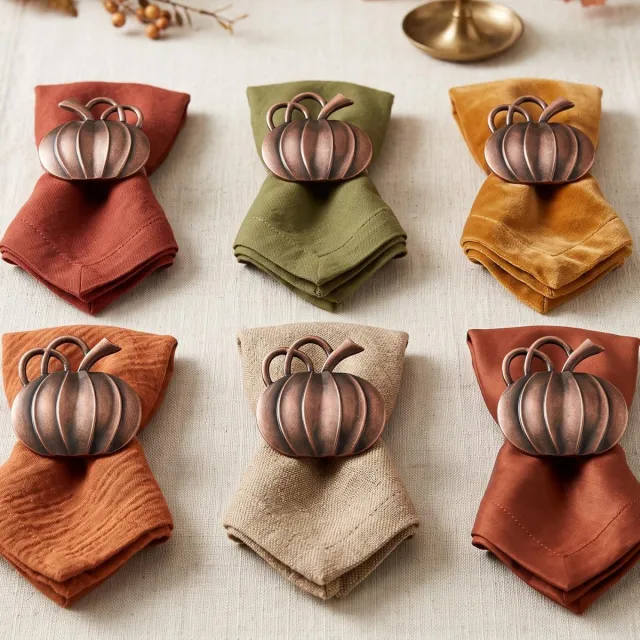 HisKes Pompoenvormige servetringen bronskleurig - verkrijgbaar in set van 6 ostuks - Metaallegering tafelaccessoire voor Thanksgiving - Halloween en feestdiners 5 Oranje-zwart