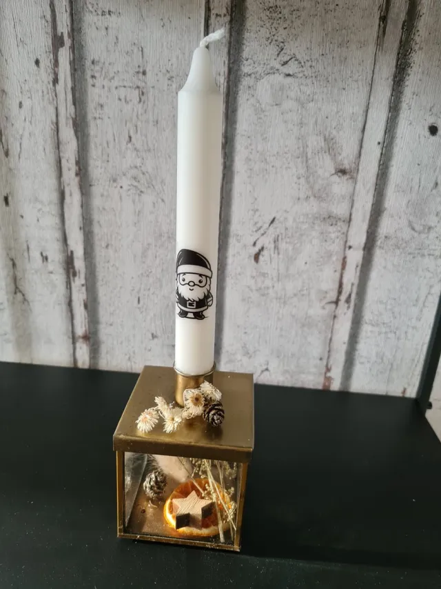 Daan Kromhout Design kandelaar vierkant met droogbloemen goud