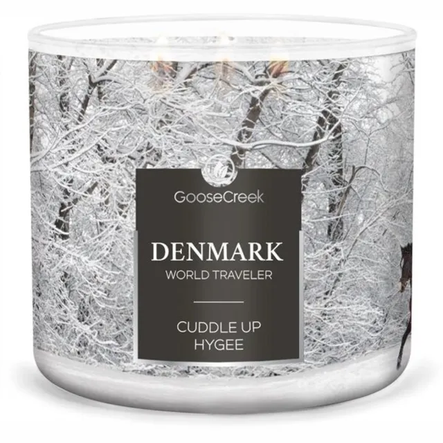 Goose Creek Candle Cuddle Up Hygee Goose Creek Candle Denmark World Traveler 411 grams zilver wit zwart