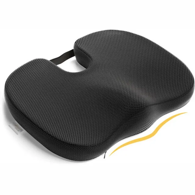 COMFYCENTRE Zitkussen Orthopedisch - Stuitkussen voor Pijnlijke stuit - Zitverhoger - Wigkussen - Traagschuim - Stoelverhoger voor Auto - 45cm Zwart - Zitkussen